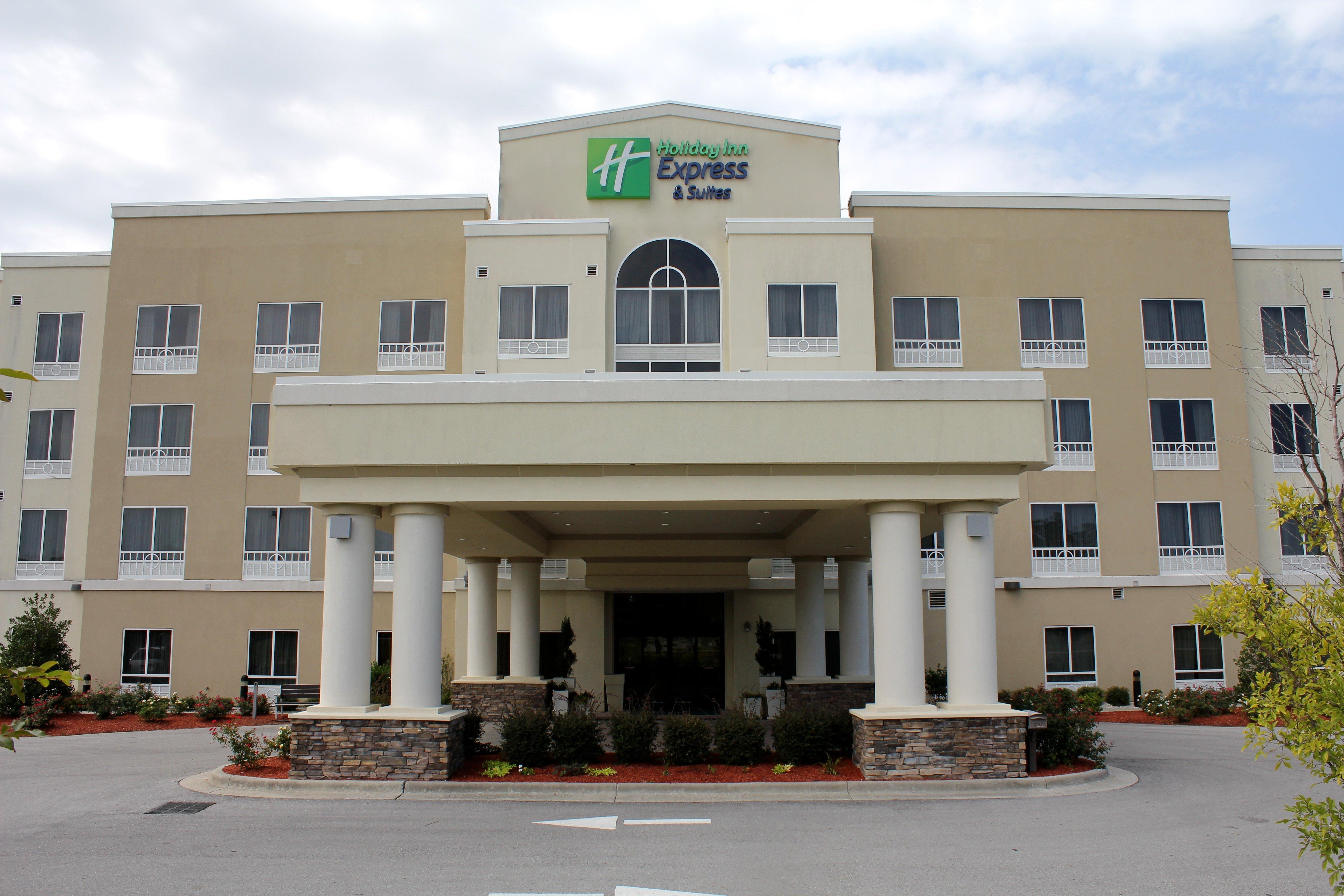 Holiday Inn Express & Suites Havelock Northwest New Bern By Ihg Экстерьер фото